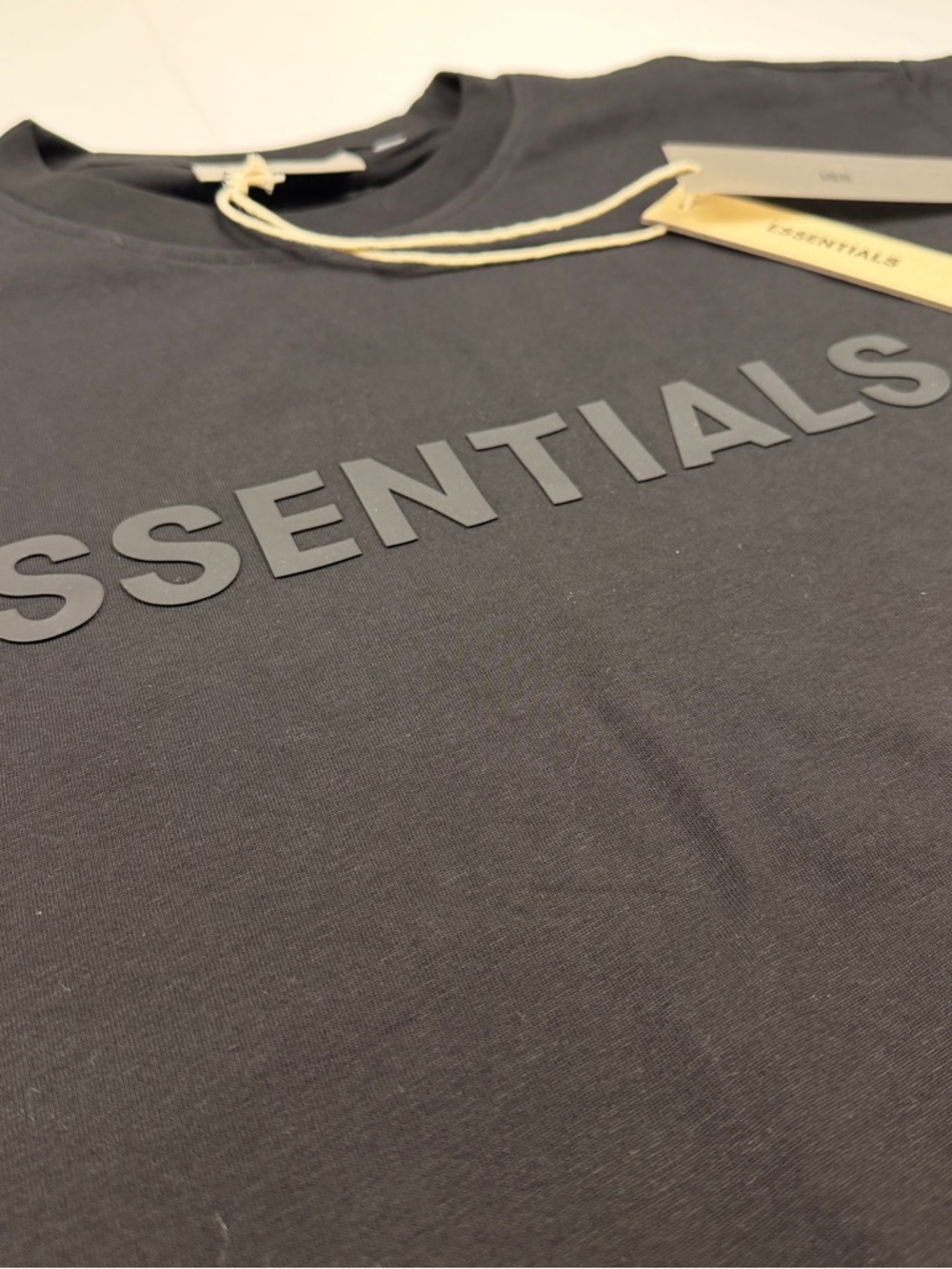 Fear of God Essentials T-Shirt Black Short Sleeve Tee Mens